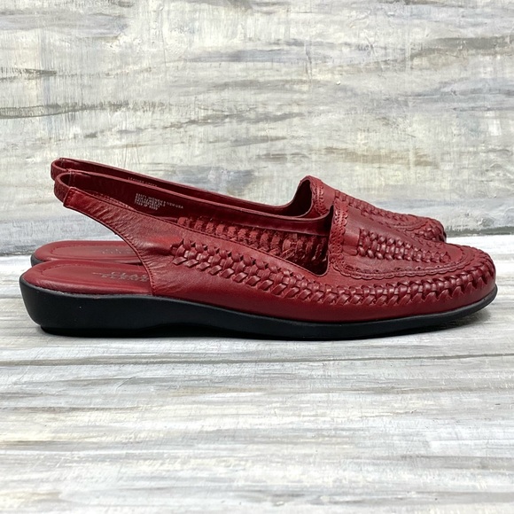 Classic Elements Brick Red Leather Slingback Flats “Hudson” Casual Sandal In Box - Picture 8 of 15